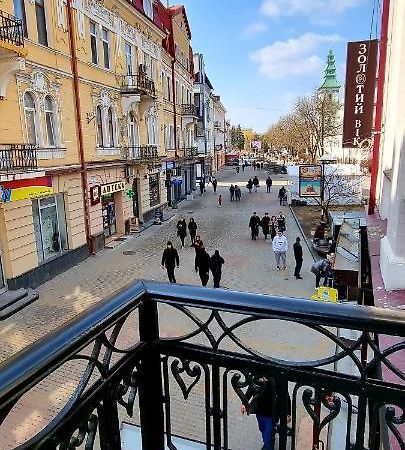 Апартаменты Центр Апарт Тернополь Экстерьер фото